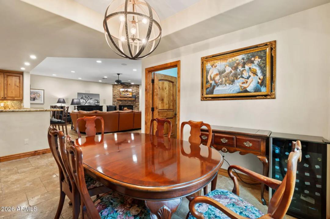 Real Estate Picture 10