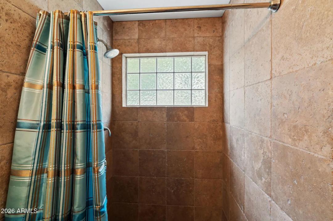 Real Estate Picture 20