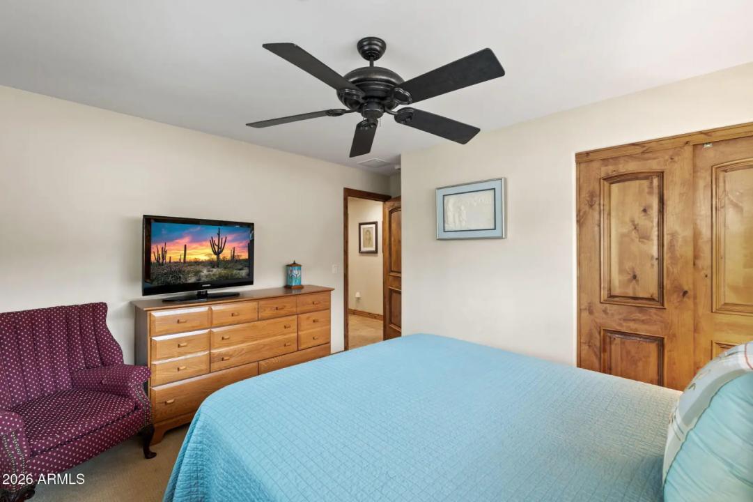 Real Estate Picture 22