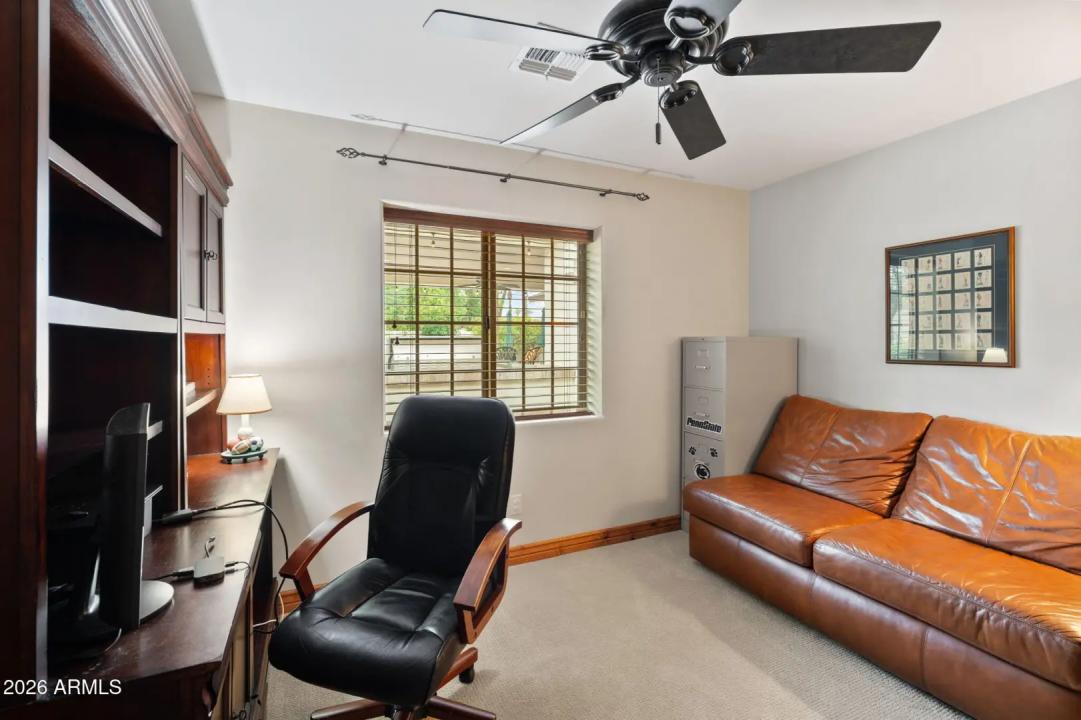 Real Estate Picture 23