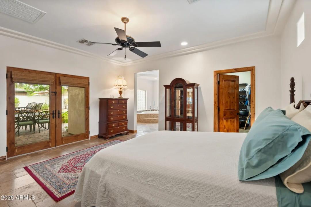Real Estate Picture 34