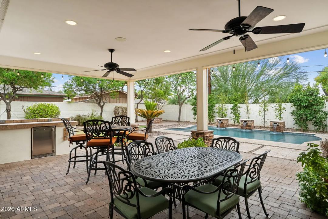 Real Estate Picture 36