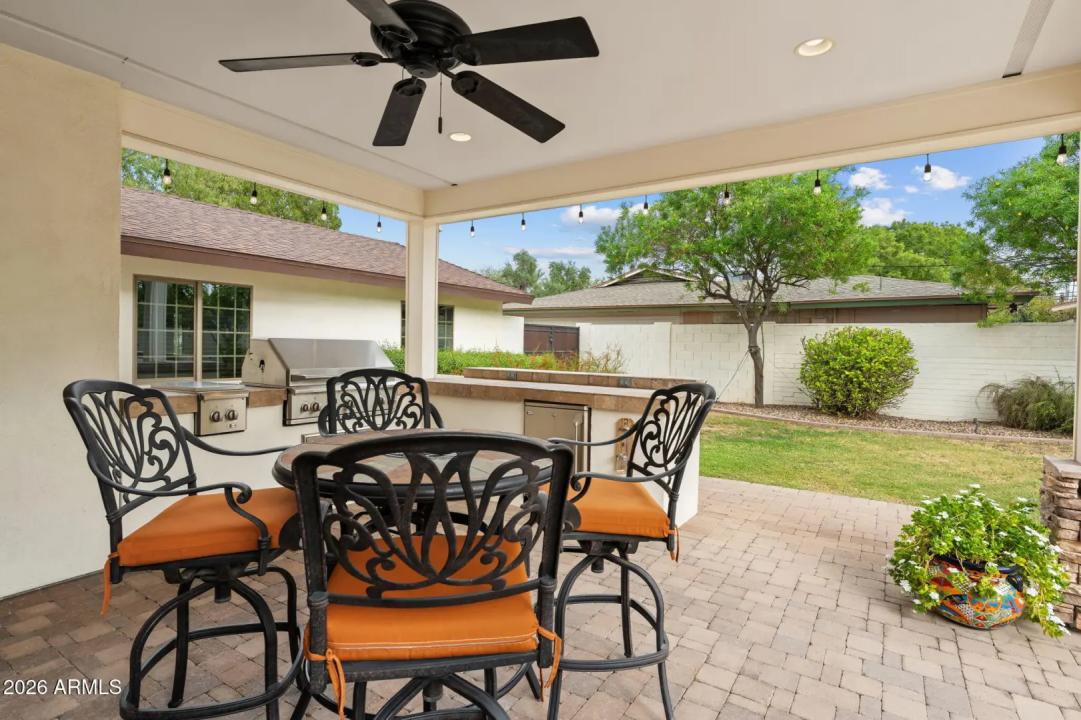 Real Estate Picture 38
