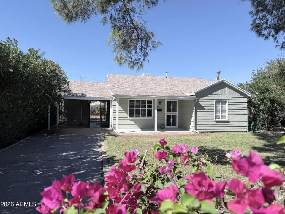 Real Estate Picture 1