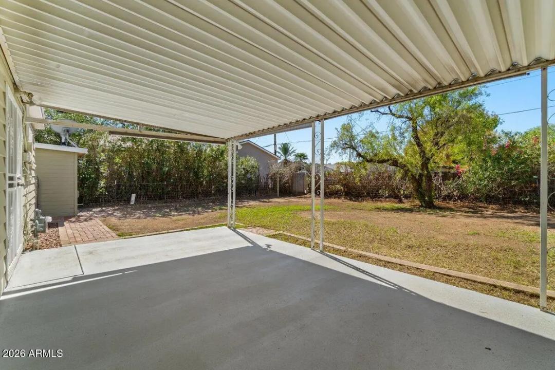Real Estate Picture 19