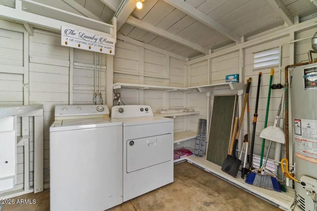 Real Estate Picture 22