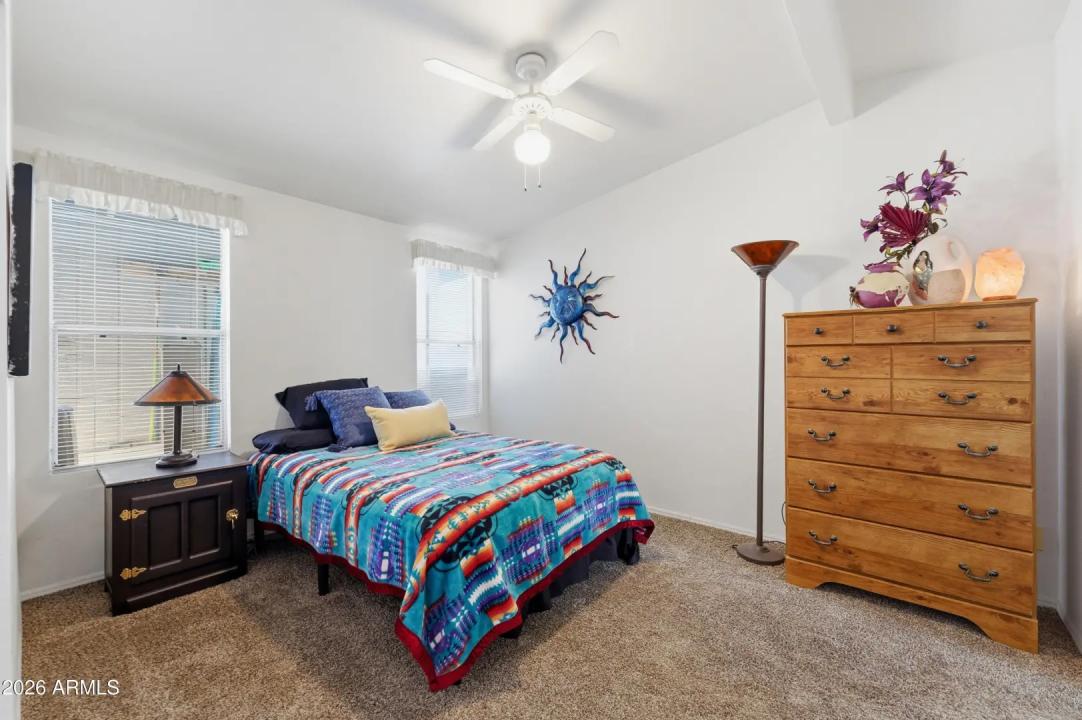 Real Estate Picture 11