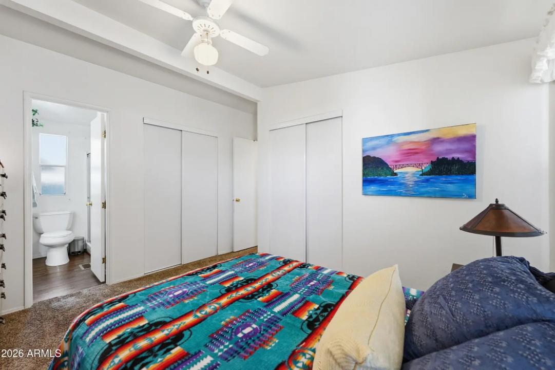 Real Estate Picture 13