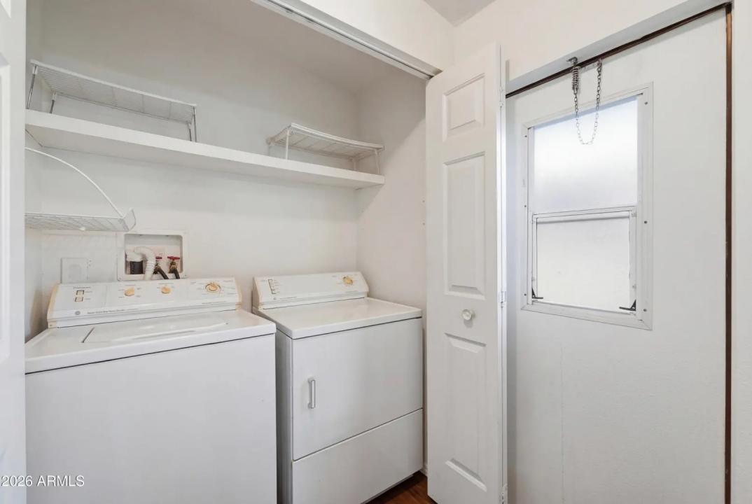 Real Estate Picture 18