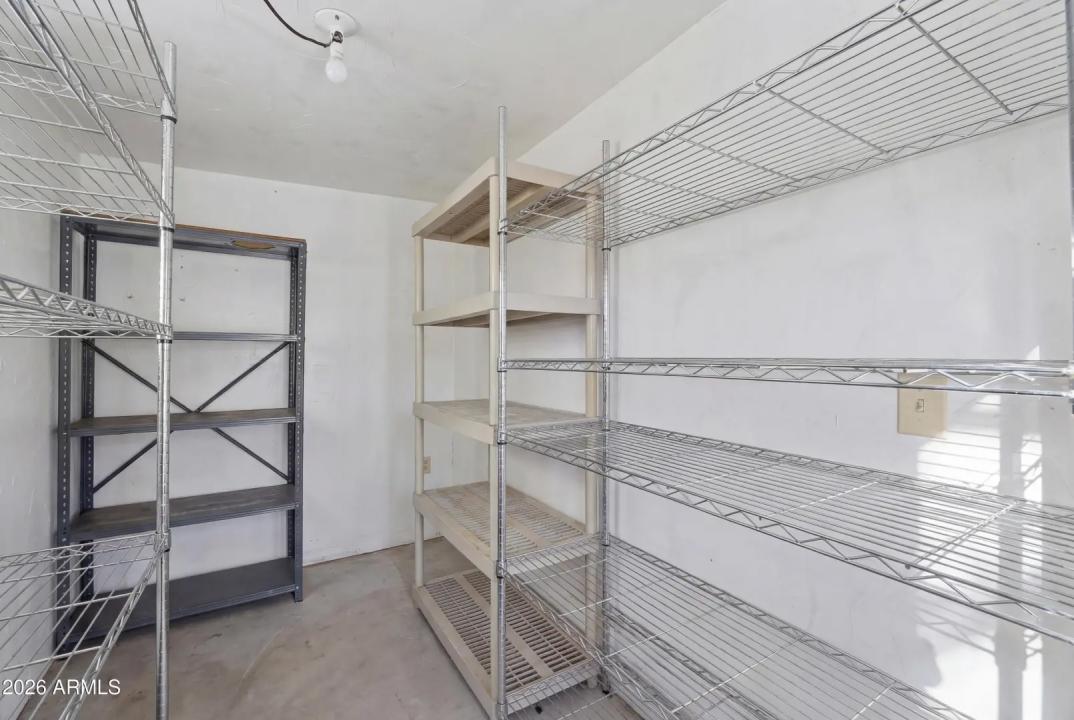 Real Estate Picture 19