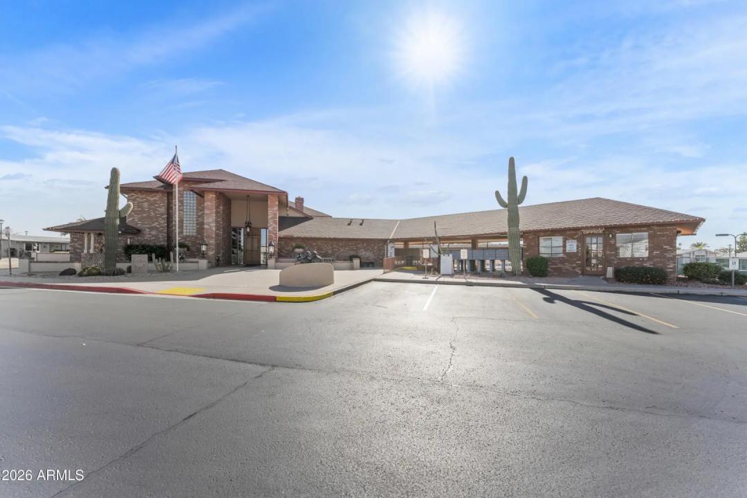 Real Estate Picture 22