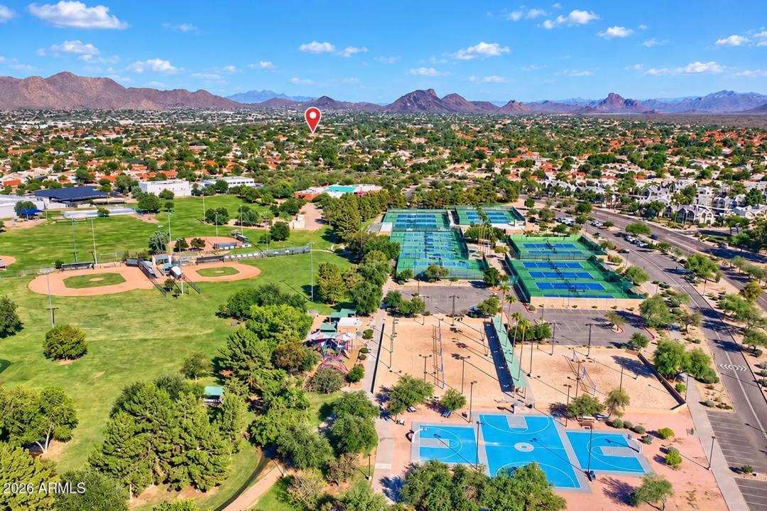 Real Estate Picture 42