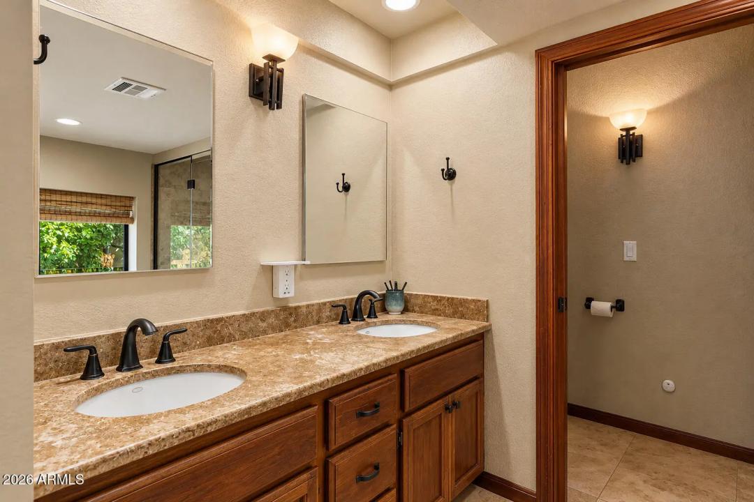 Real Estate Picture 19