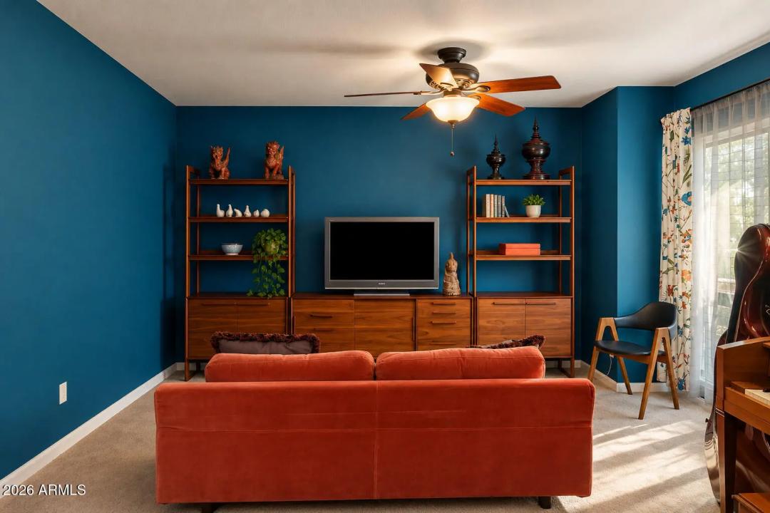 Real Estate Picture 23