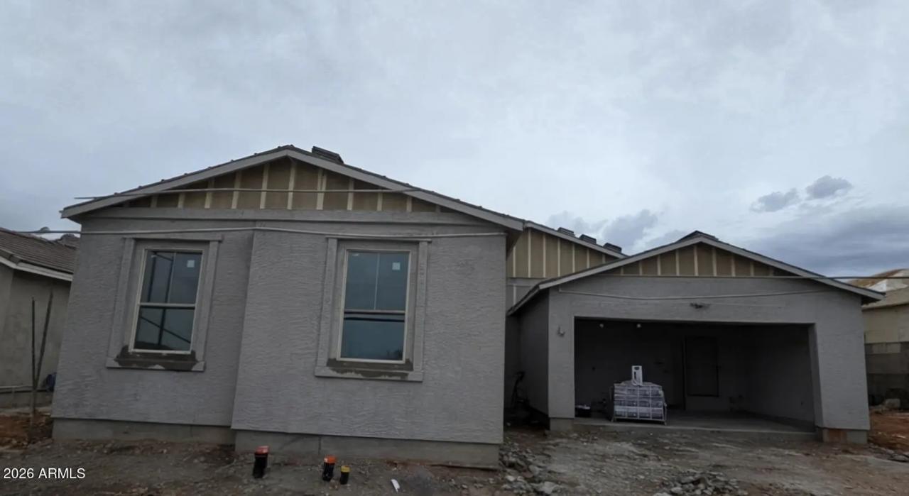 Real Estate Picture 2