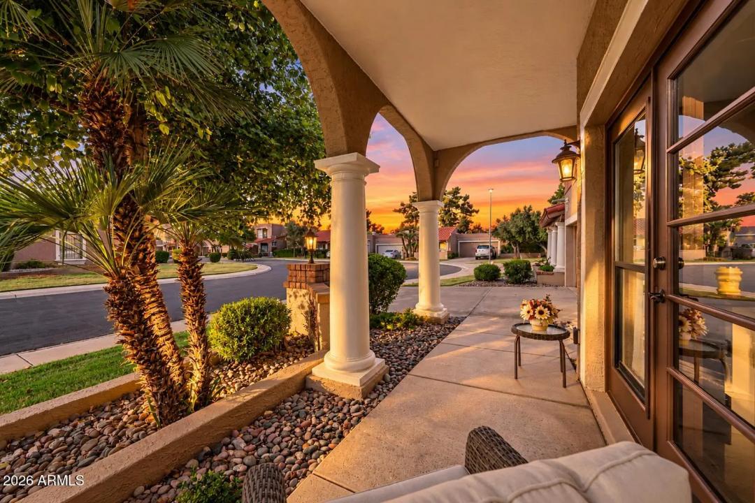 Real Estate Picture 4