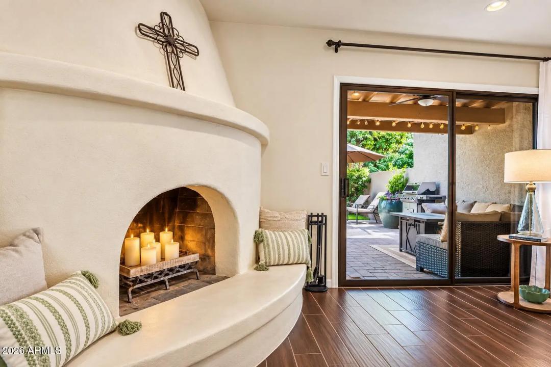 Real Estate Picture 24