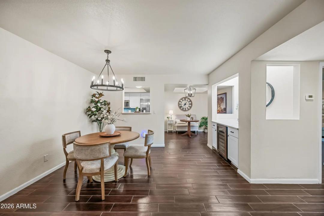Real Estate Picture 22