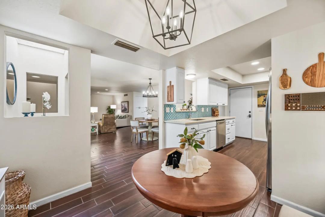 Real Estate Picture 26