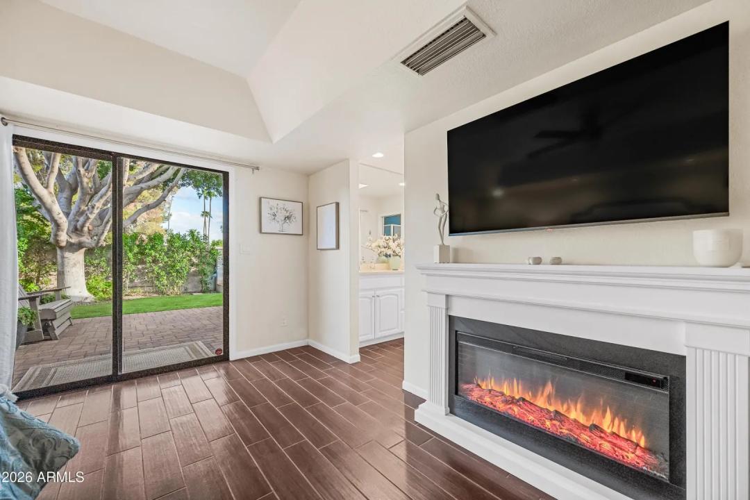 Real Estate Picture 53