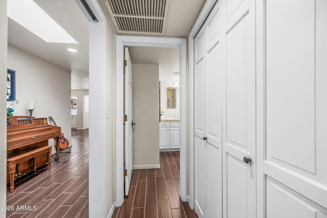 Real Estate Picture 36