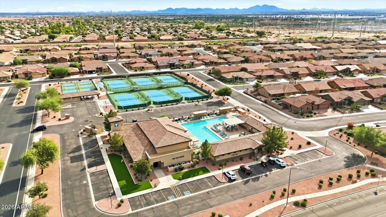 Real Estate Picture 35