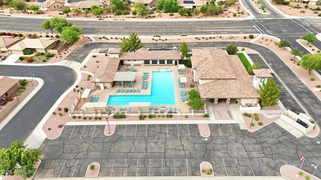 Real Estate Picture 38