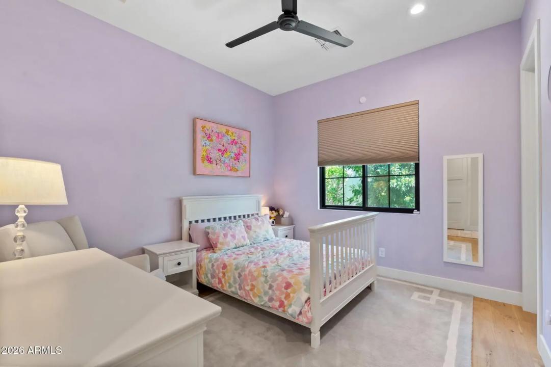 Real Estate Picture 35