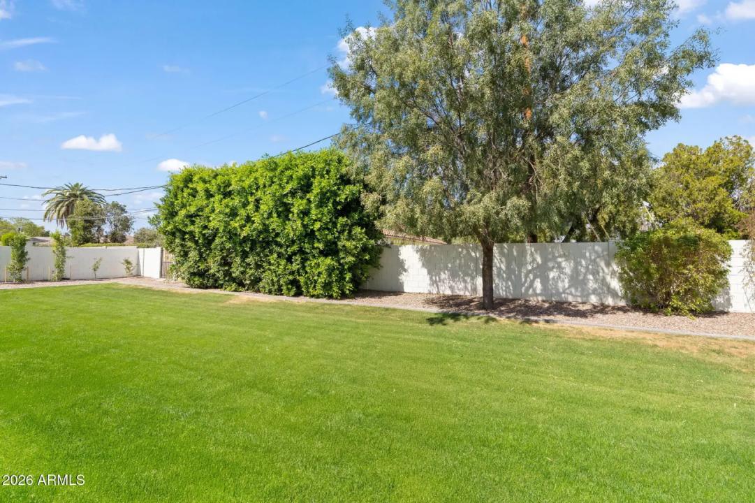 Real Estate Picture 53