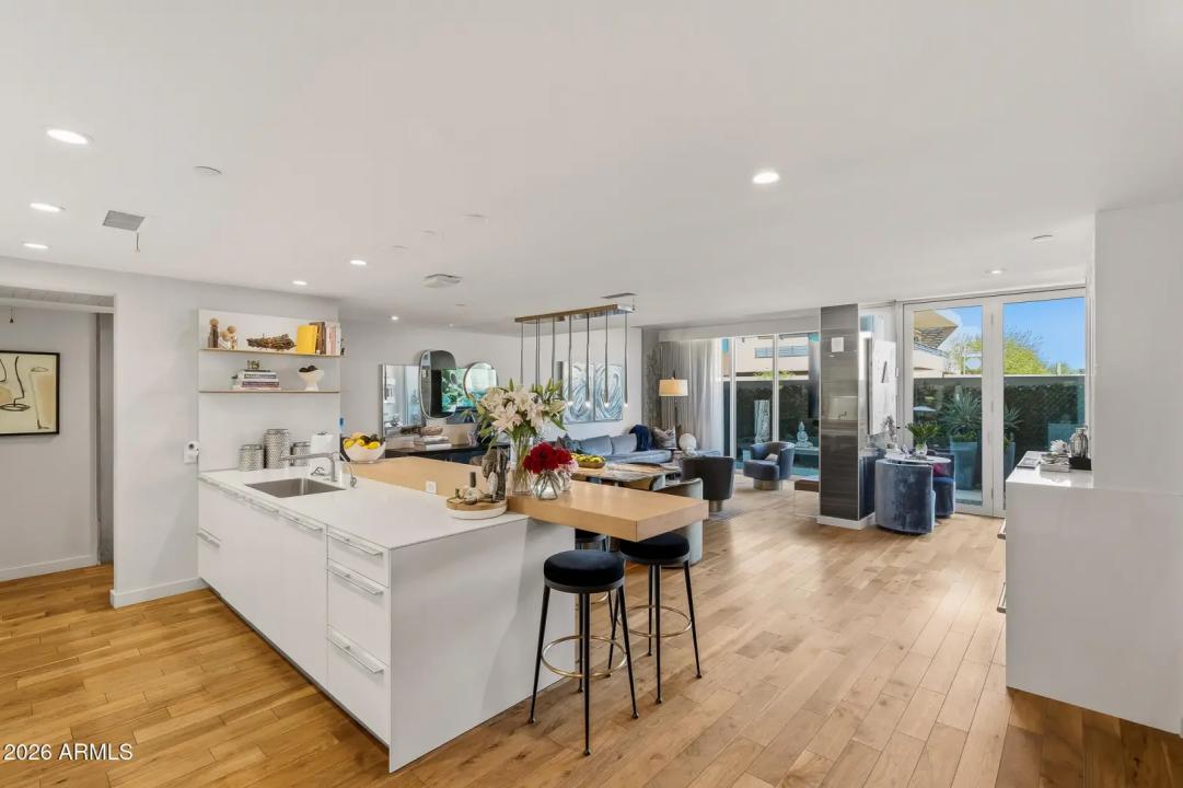 Real Estate Picture 2