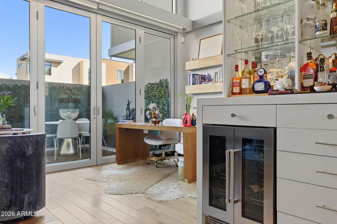 Real Estate Picture 24