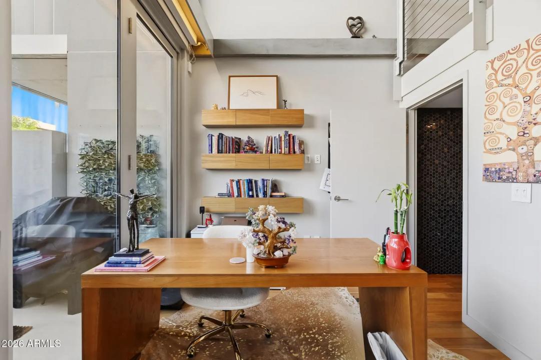 Real Estate Picture 27