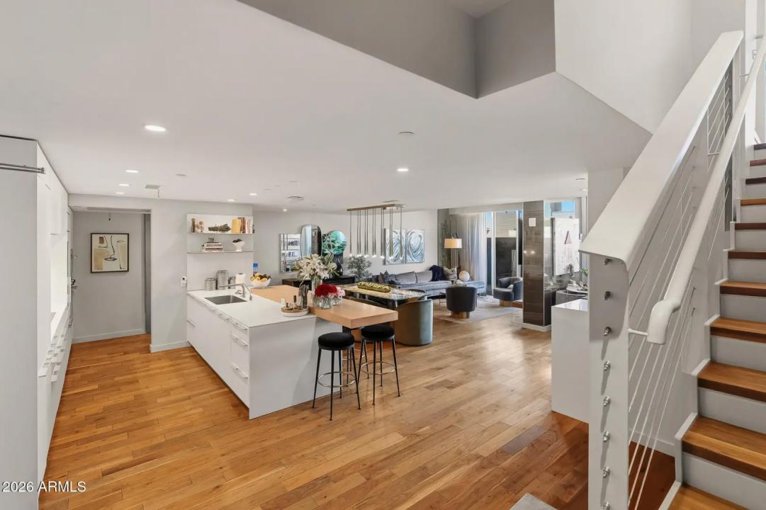 Real Estate Picture 31