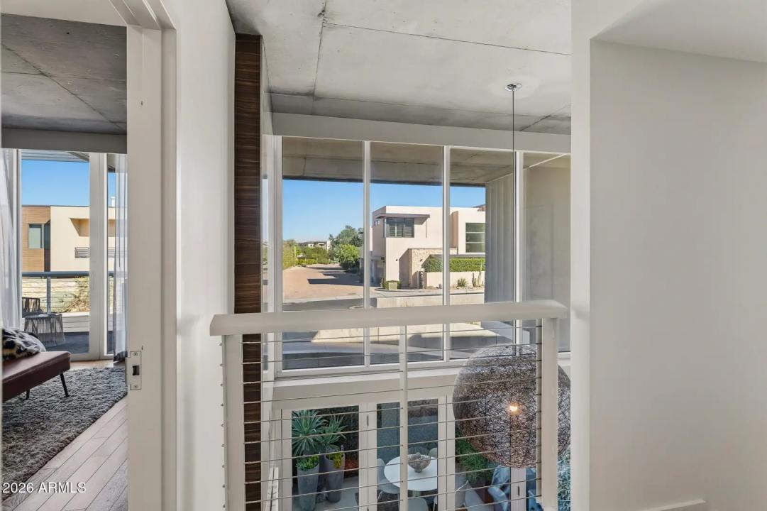 Real Estate Picture 34