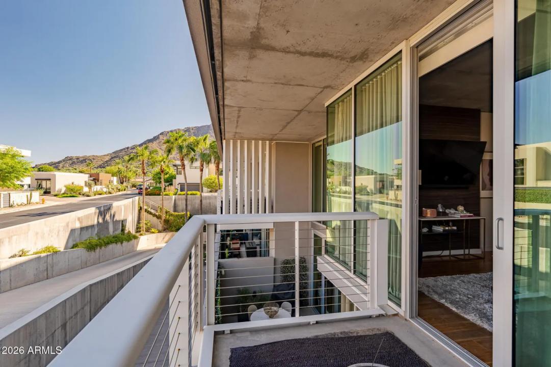 Real Estate Picture 37
