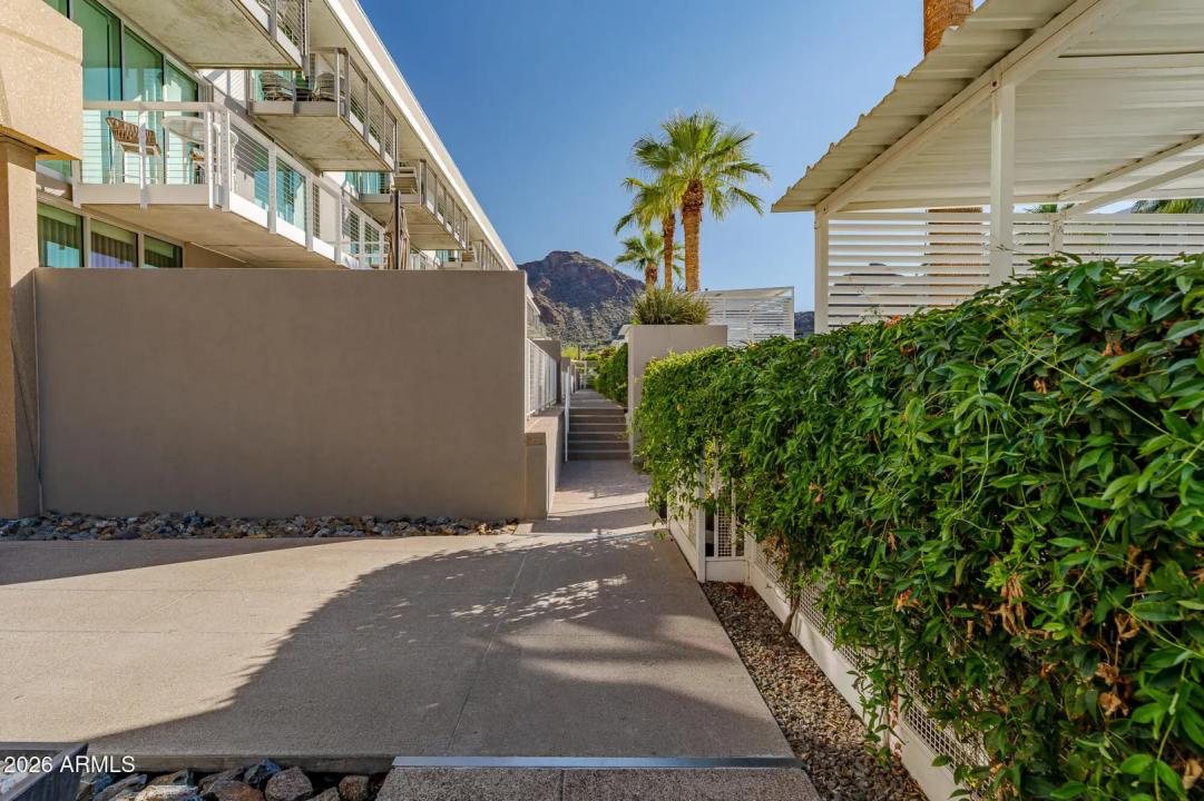 Real Estate Picture 51