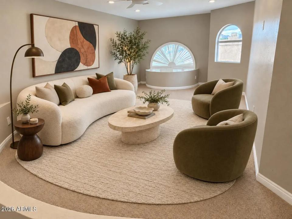 Real Estate Picture 14