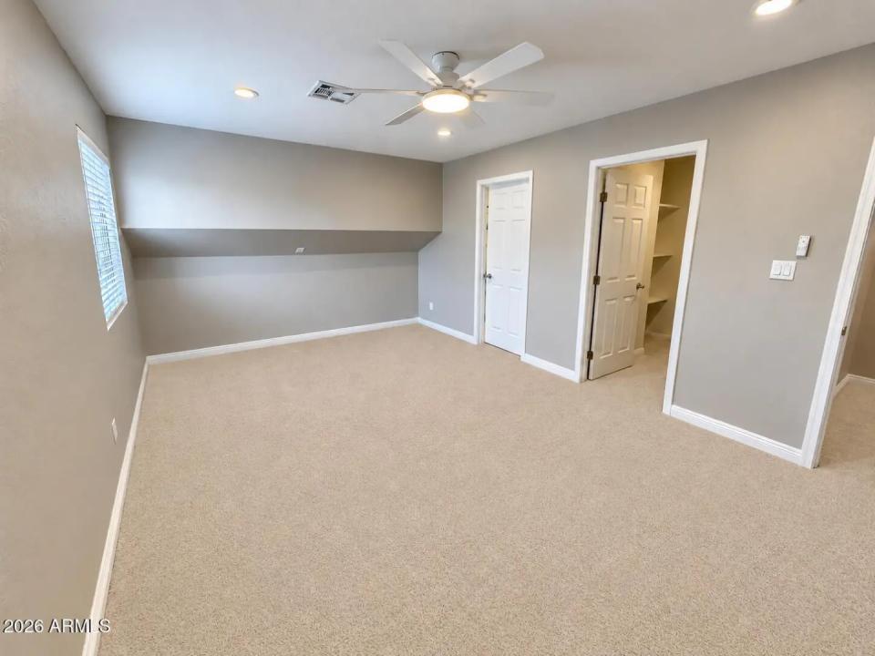 Real Estate Picture 20