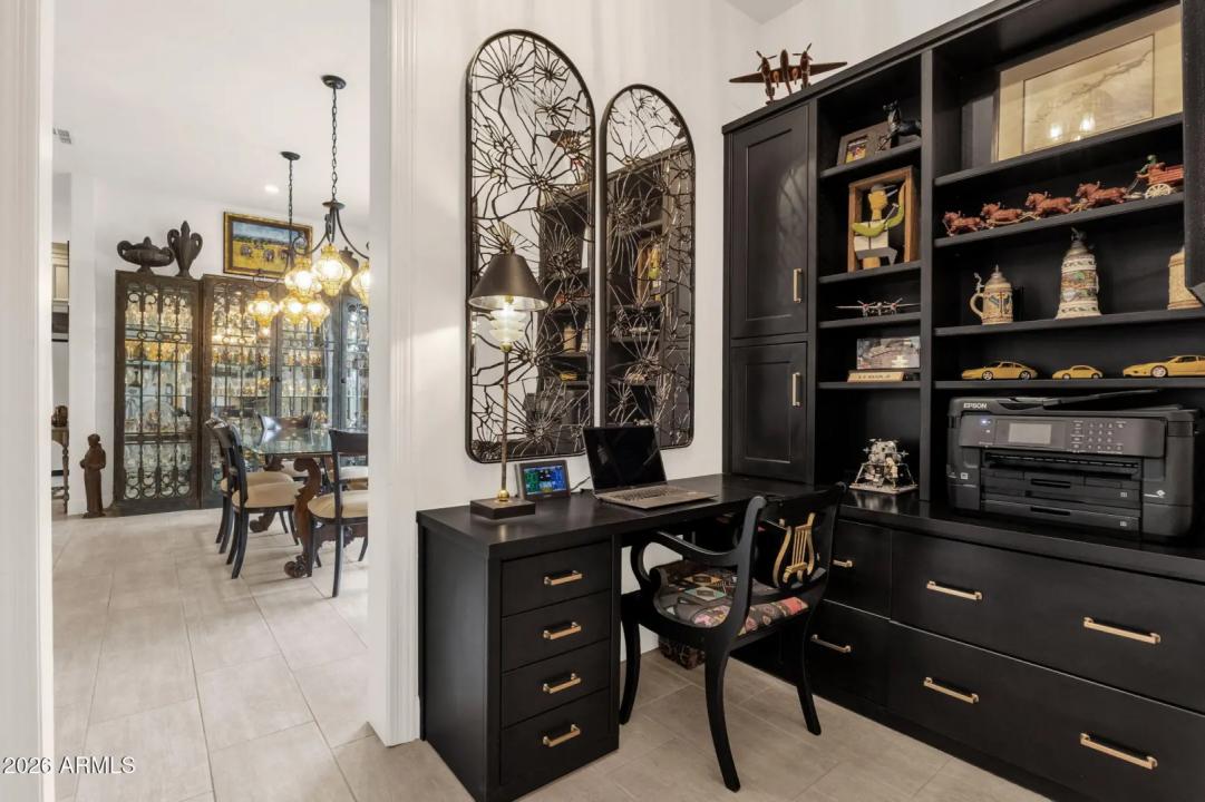 Real Estate Picture 30