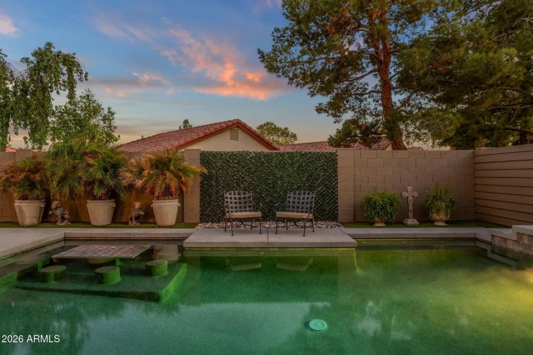 Real Estate Picture 40
