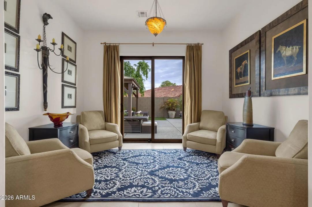 Real Estate Picture 17