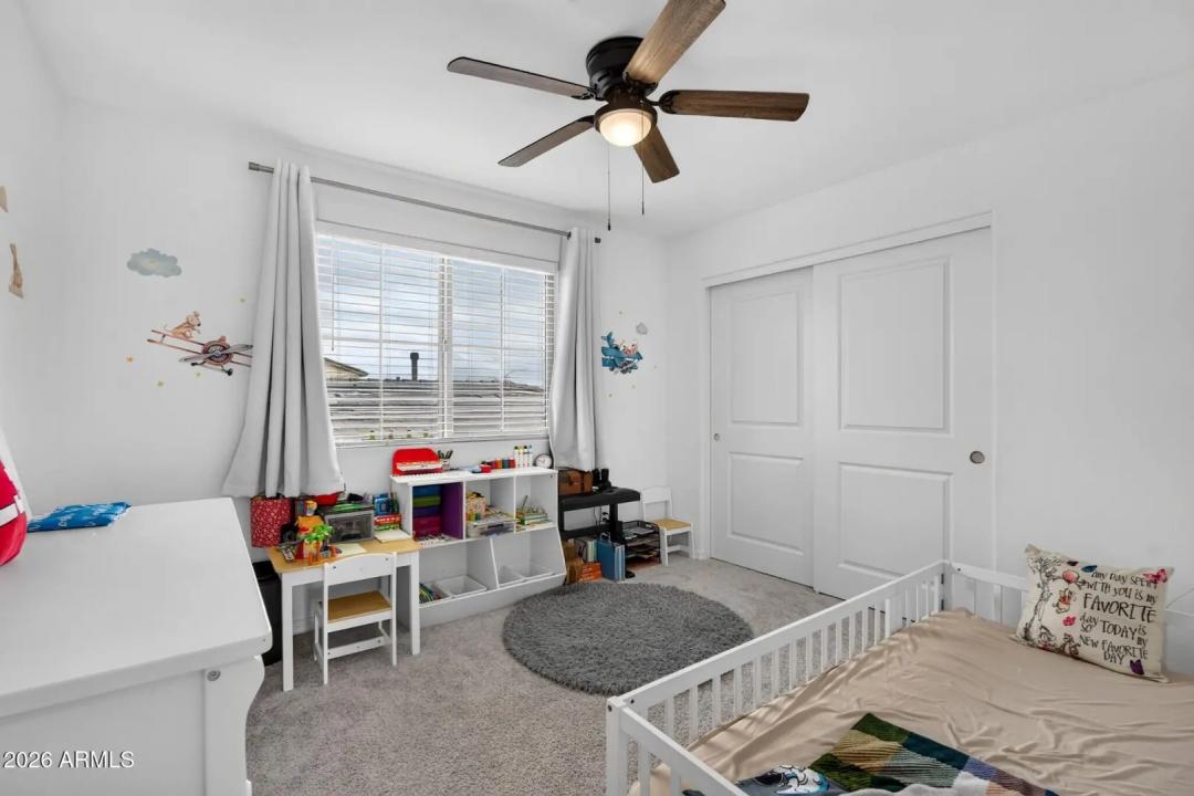 Real Estate Picture 36