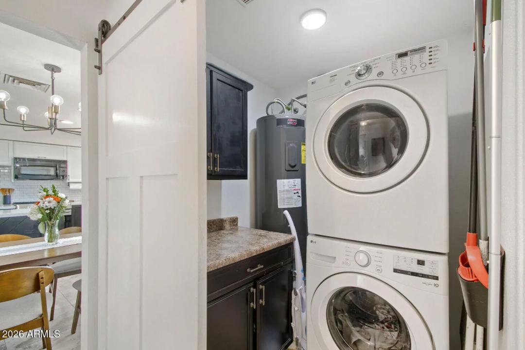 Real Estate Picture 19