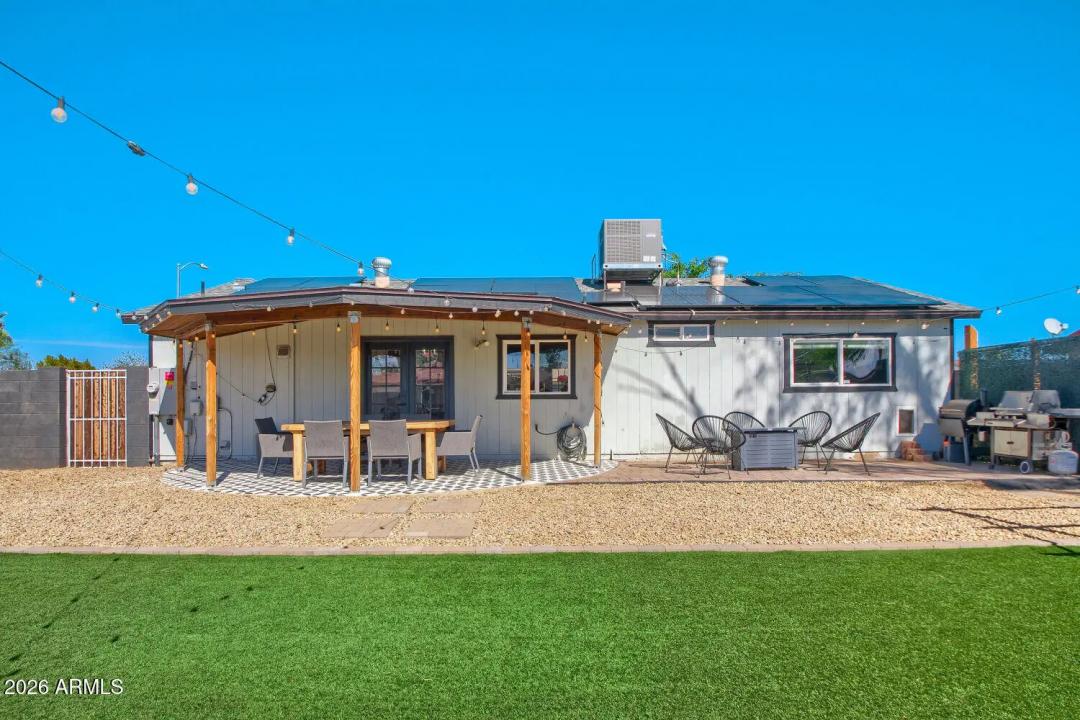 Real Estate Picture 22