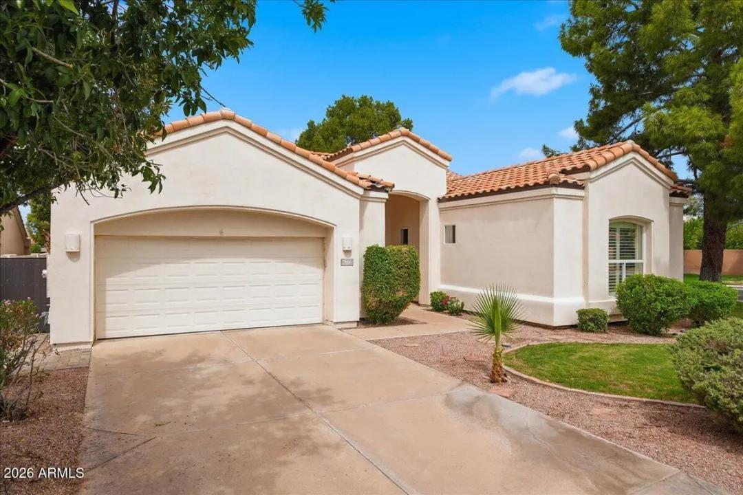 Real Estate Picture 6