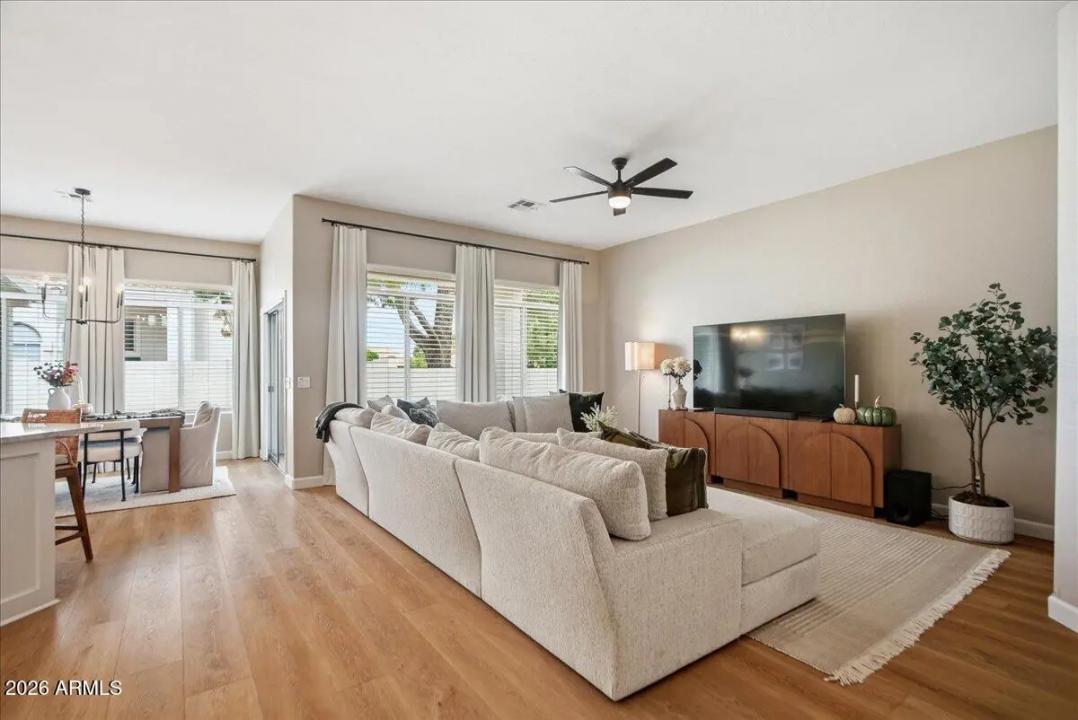 Real Estate Picture 2