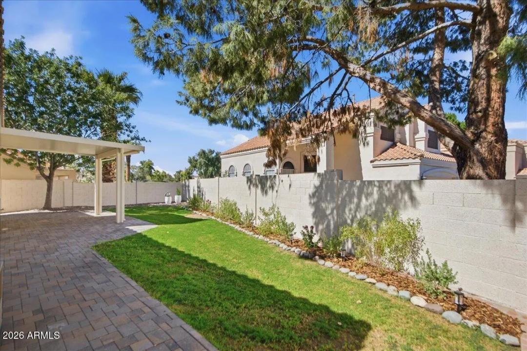 Real Estate Picture 29