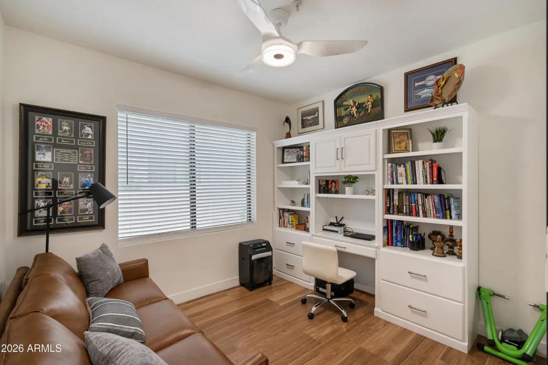 Real Estate Picture 16