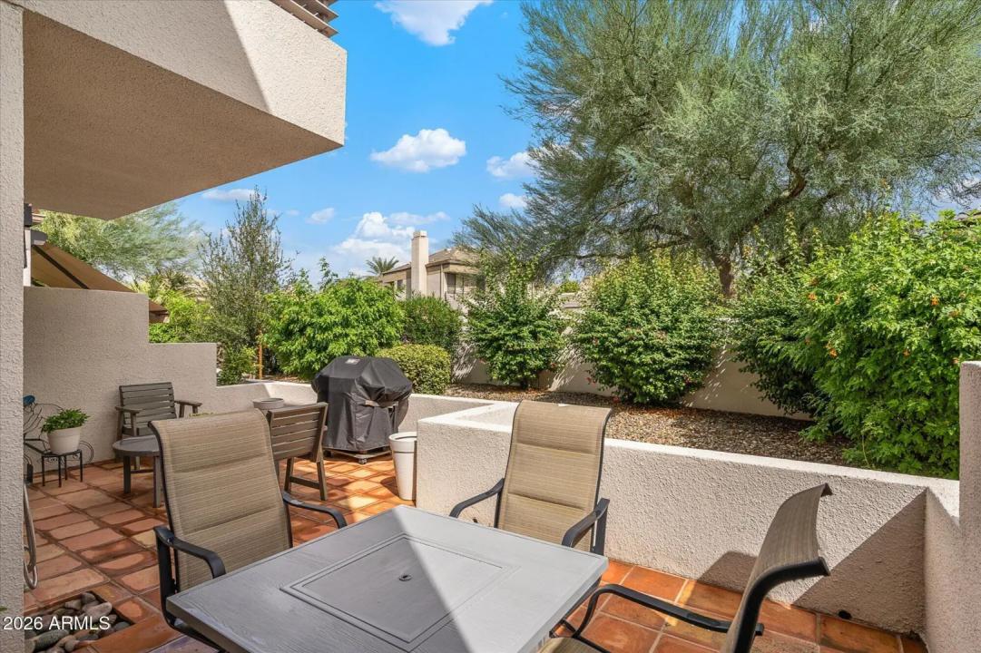 Real Estate Picture 20