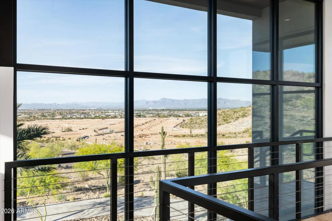 Real Estate Picture 18